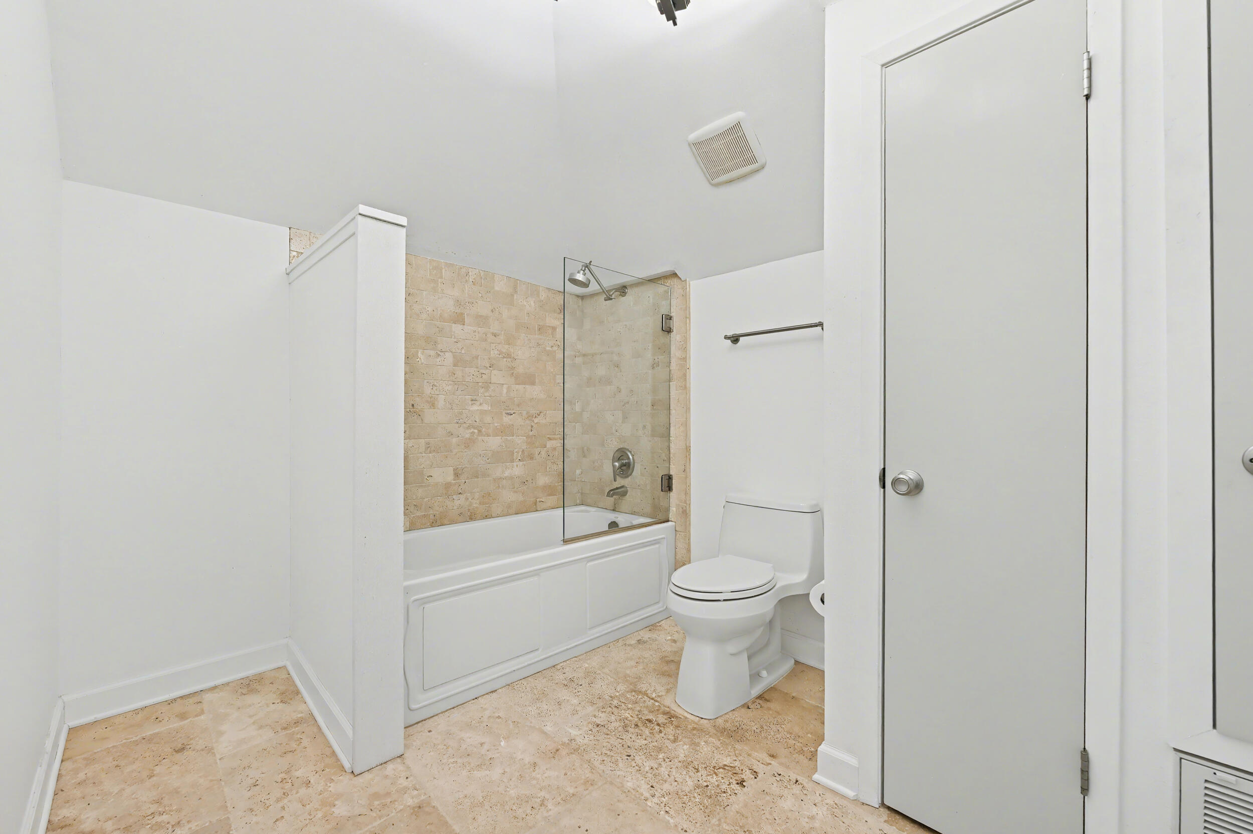 1567 Whisper Bay Boulevard