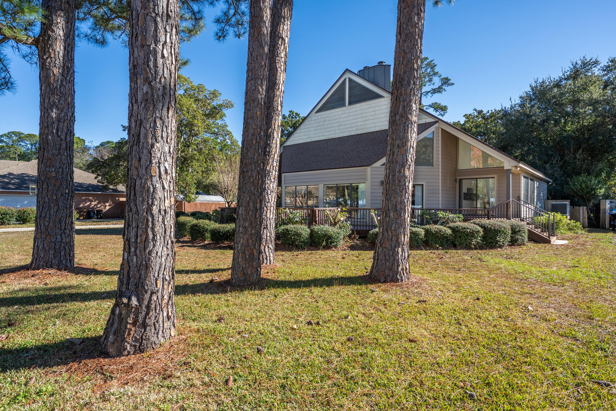 1567 Whisper Bay Boulevard