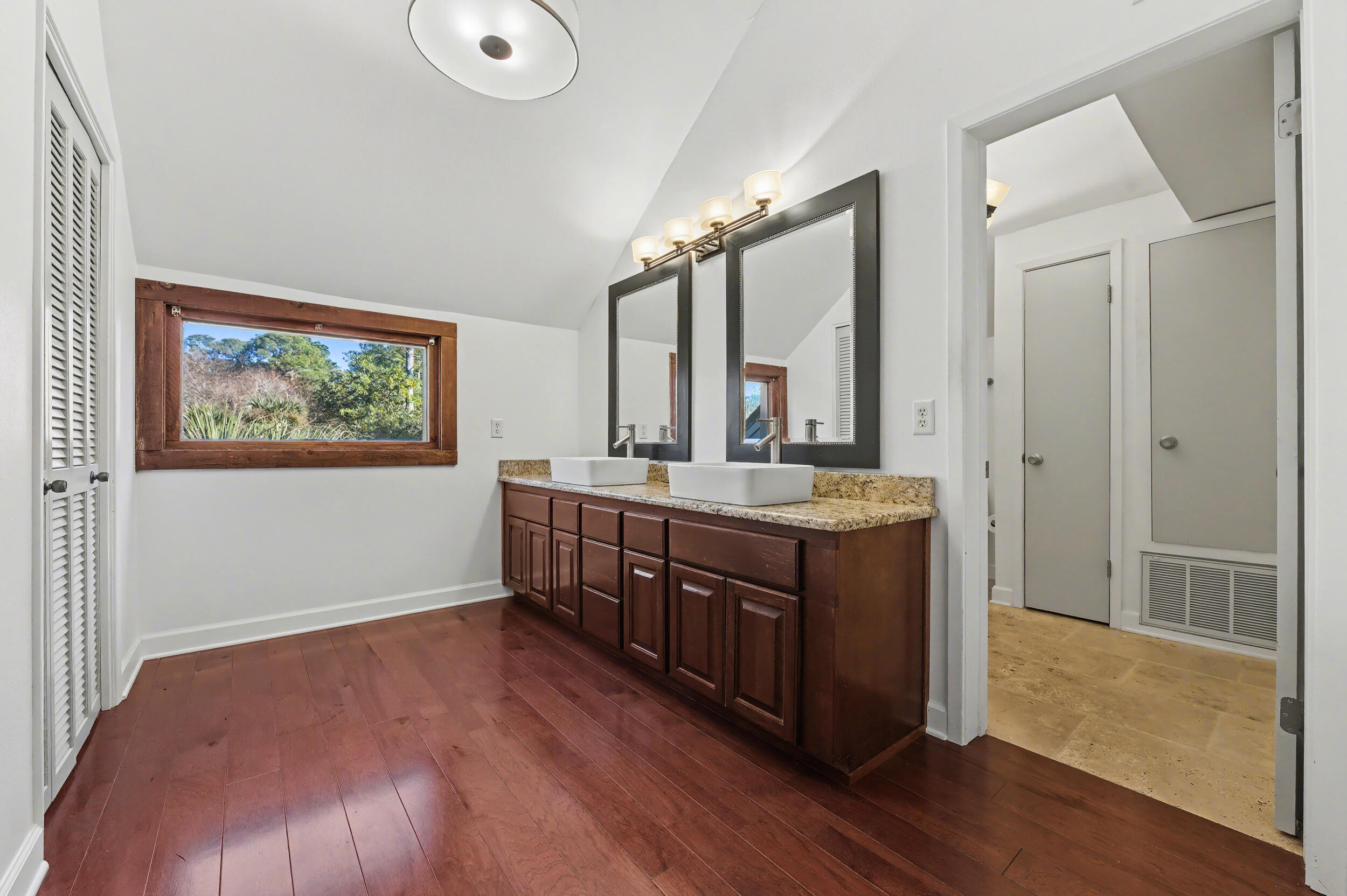 1567 Whisper Bay Boulevard