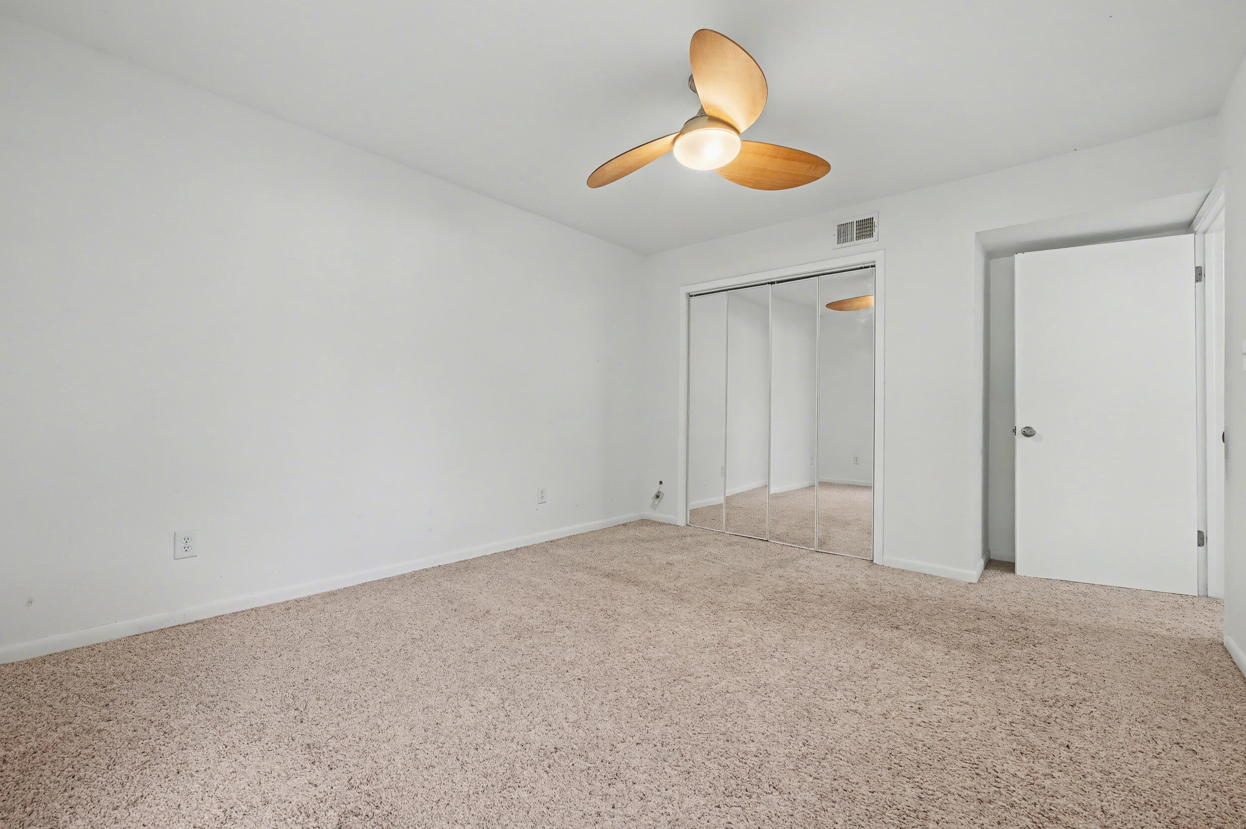 1567 Whisper Bay Boulevard