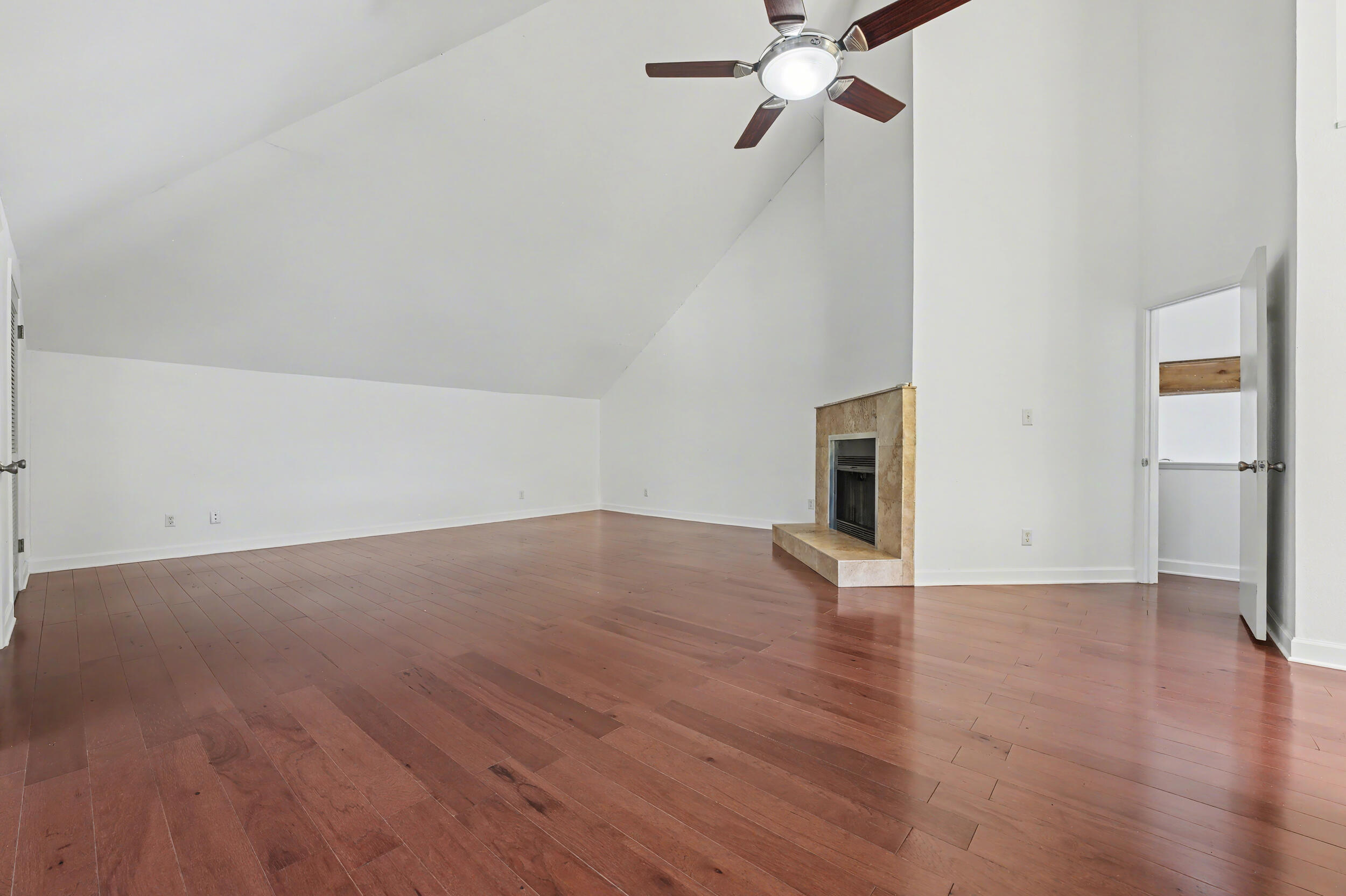 1567 Whisper Bay Boulevard