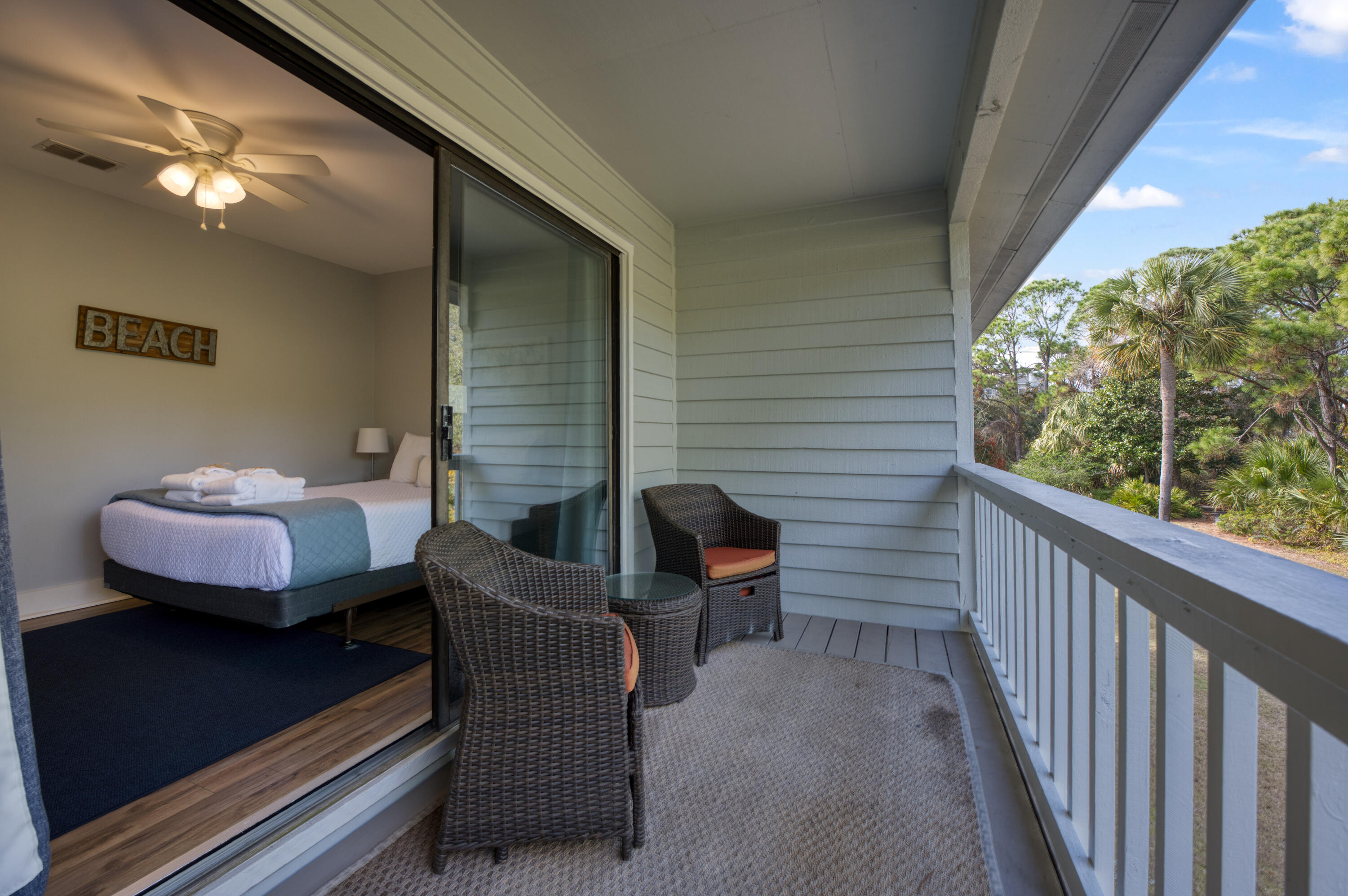 59 N Myrtle Drive 207