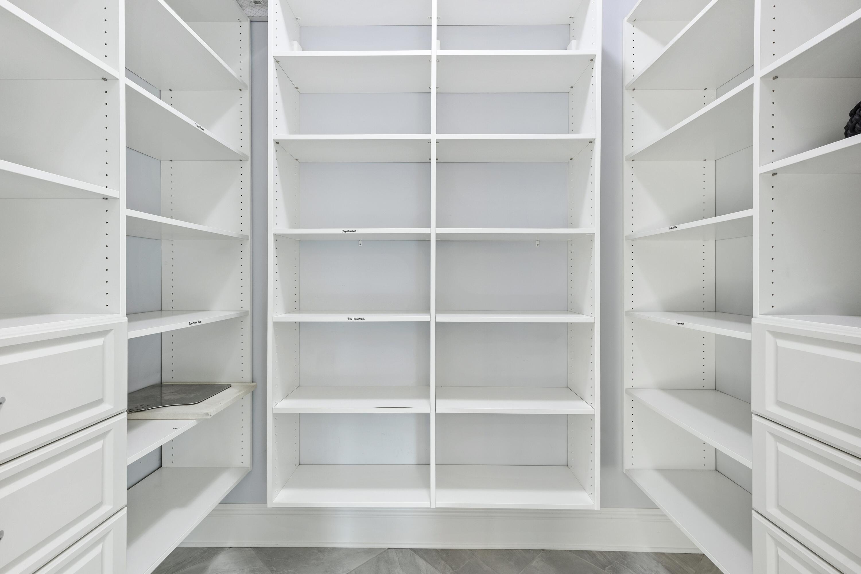 265 Rue Martine