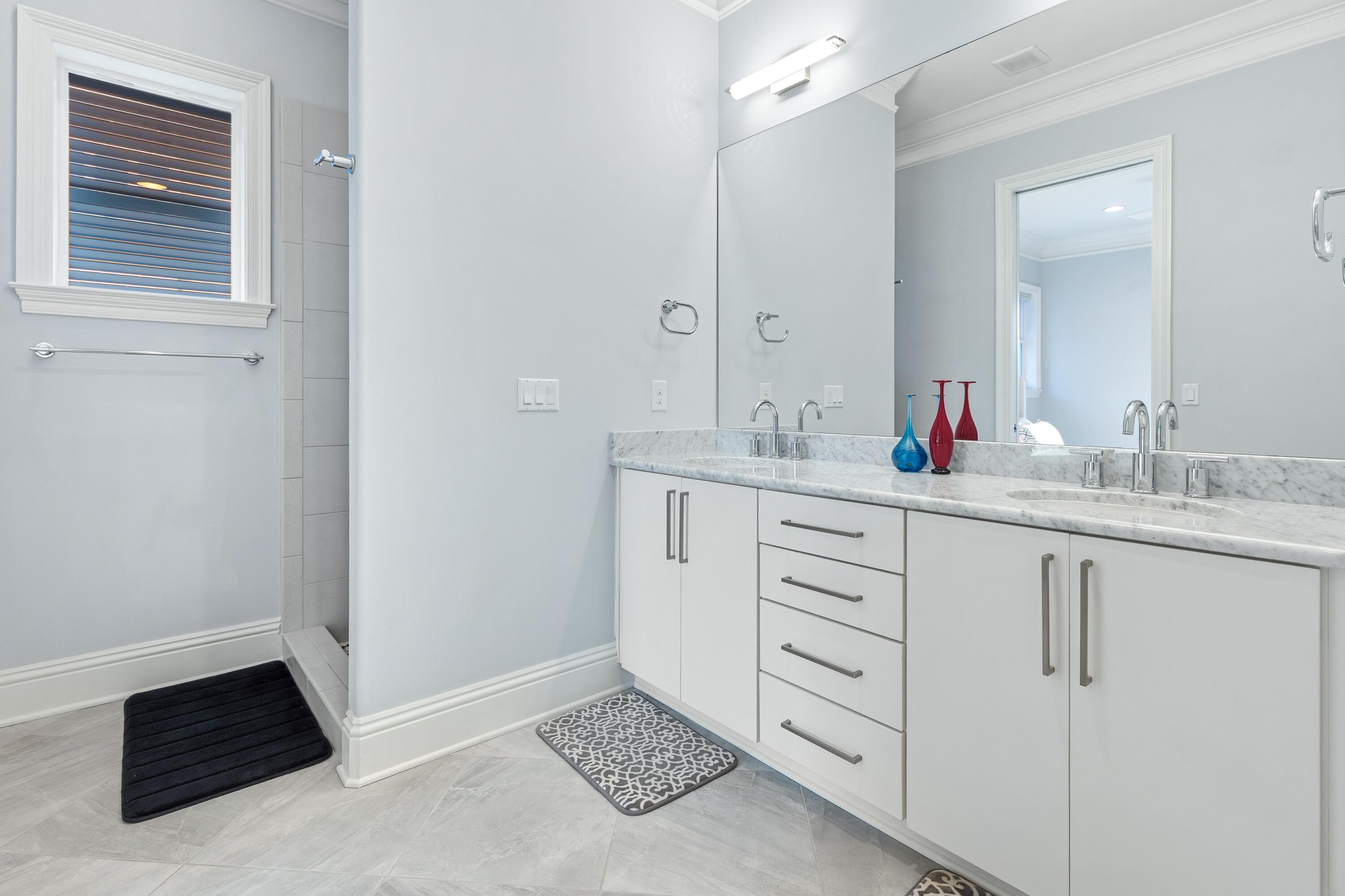 265 Rue Martine