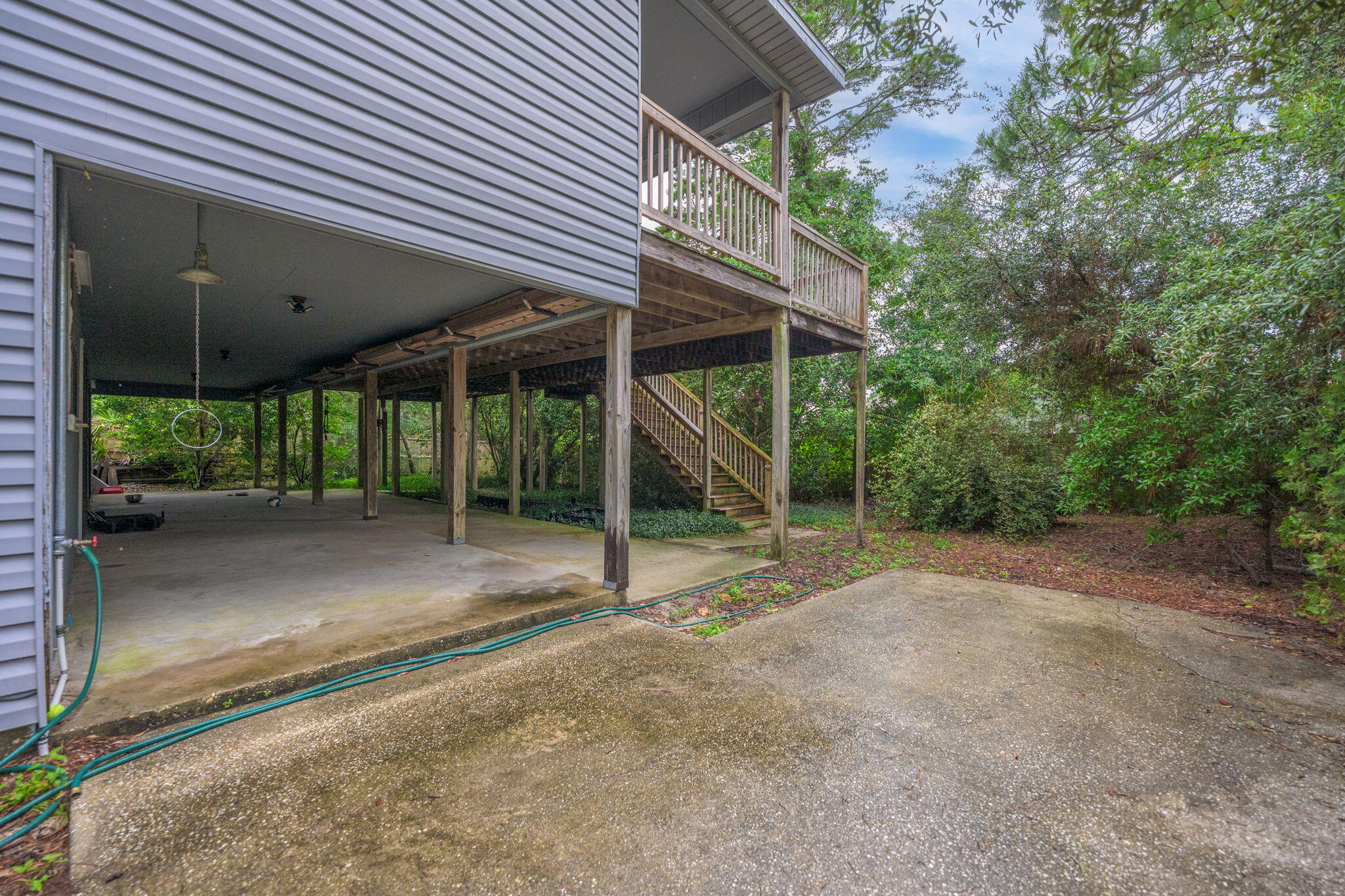 6913 Sea Shark Circle