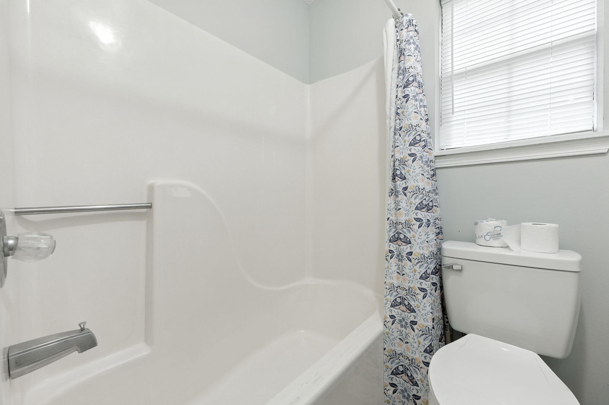 6913 Sea Shark Circle