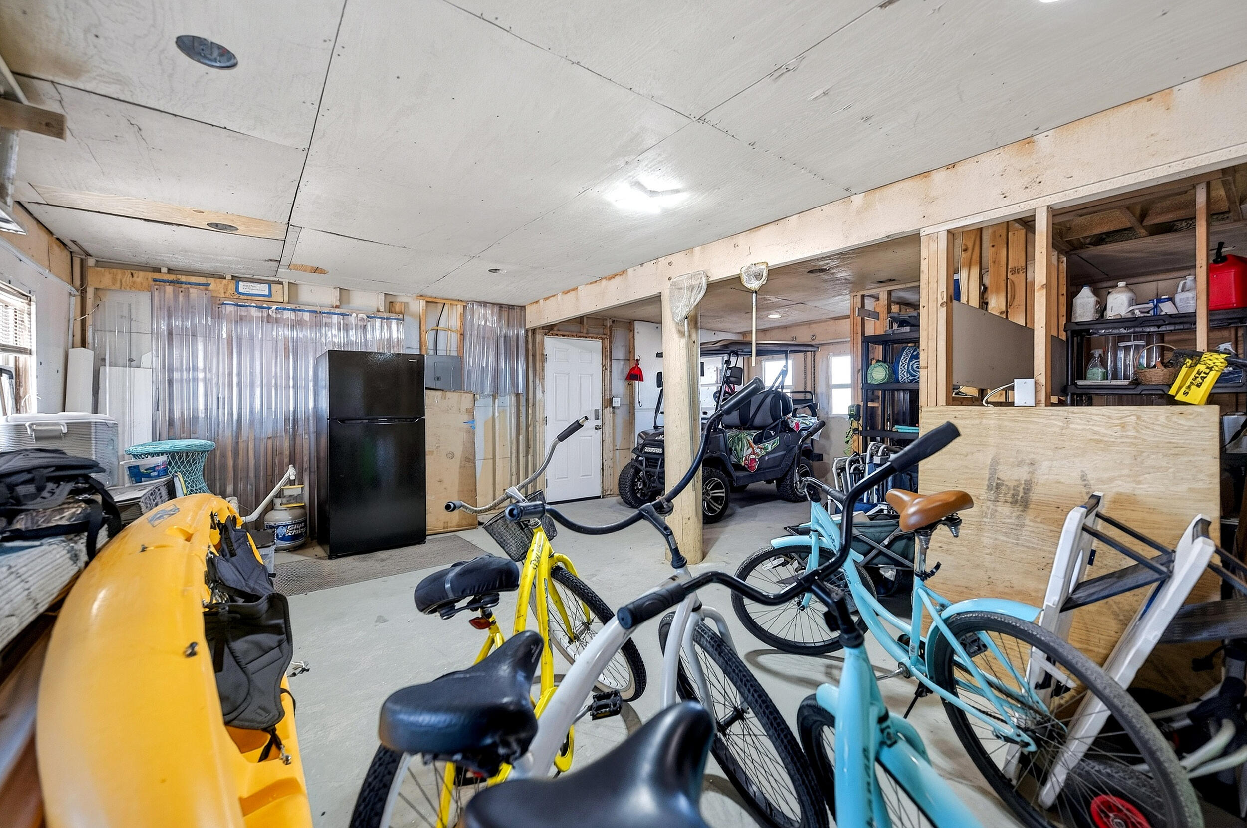 7569 White Sands Boulevard