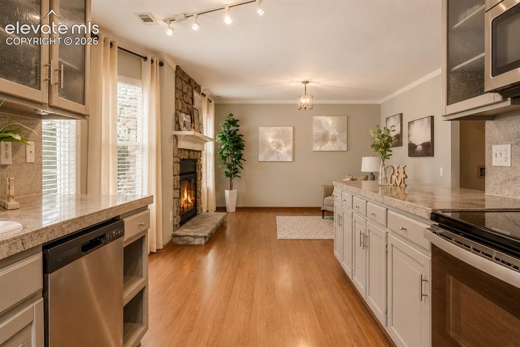 1142 Dancing Horse Drive