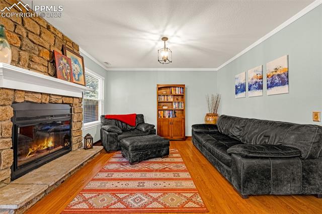 1142 Dancing Horse Drive