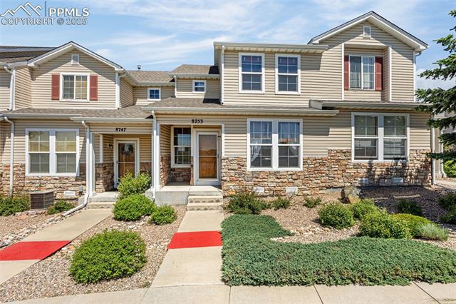 8753 Bamboo Grove