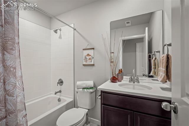 6375 Laud Point