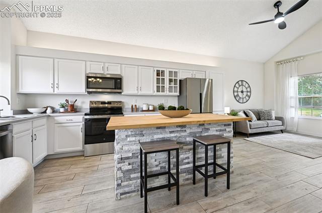 7270 Churchwood Circle