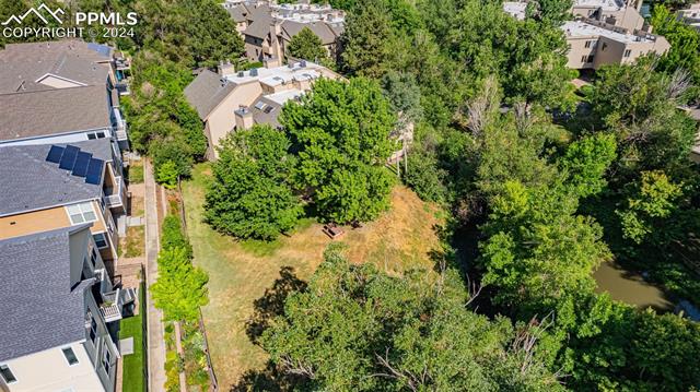 701 Harlan Street E1