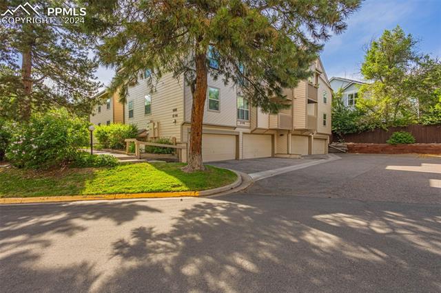 701 Harlan Street E1