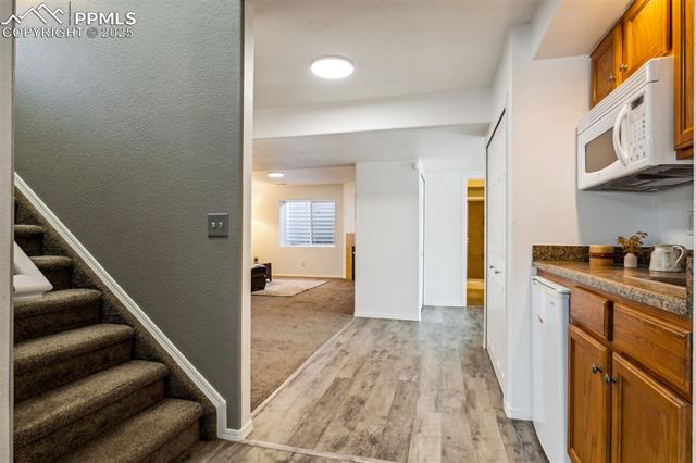 7619 High Gate Drive