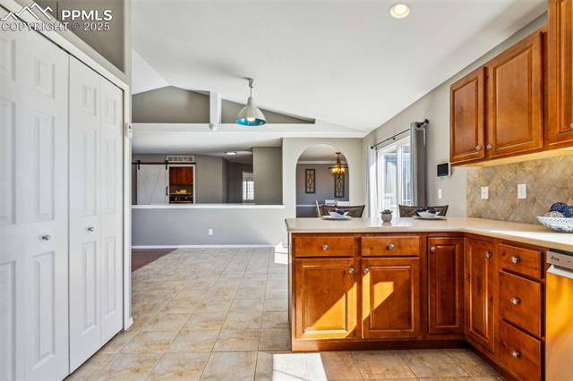 7619 High Gate Drive