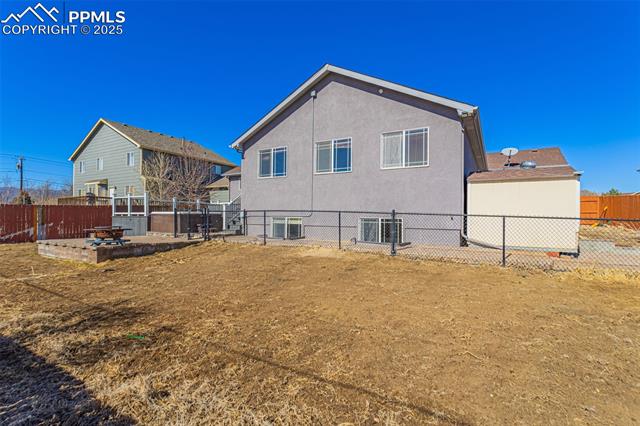 7619 High Gate Drive