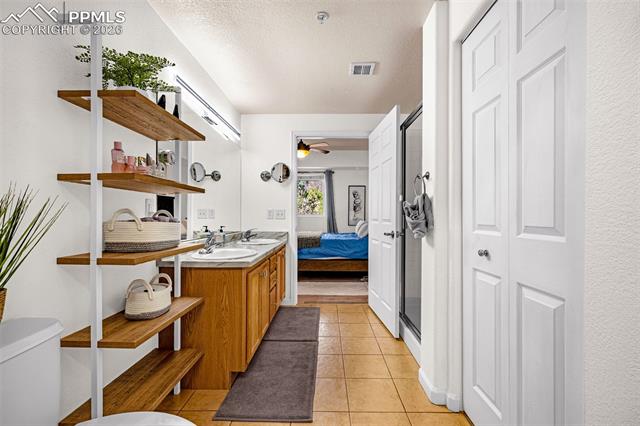 3755 Hartsock Lane 208