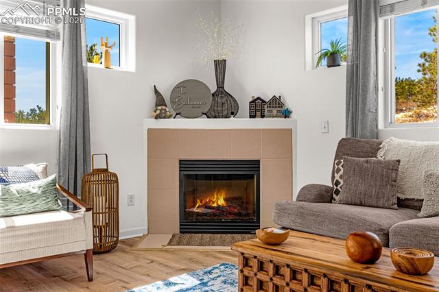 3755 Hartsock Lane 208