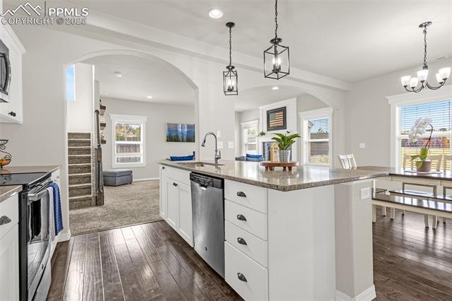 7086 Thorn Brush Way