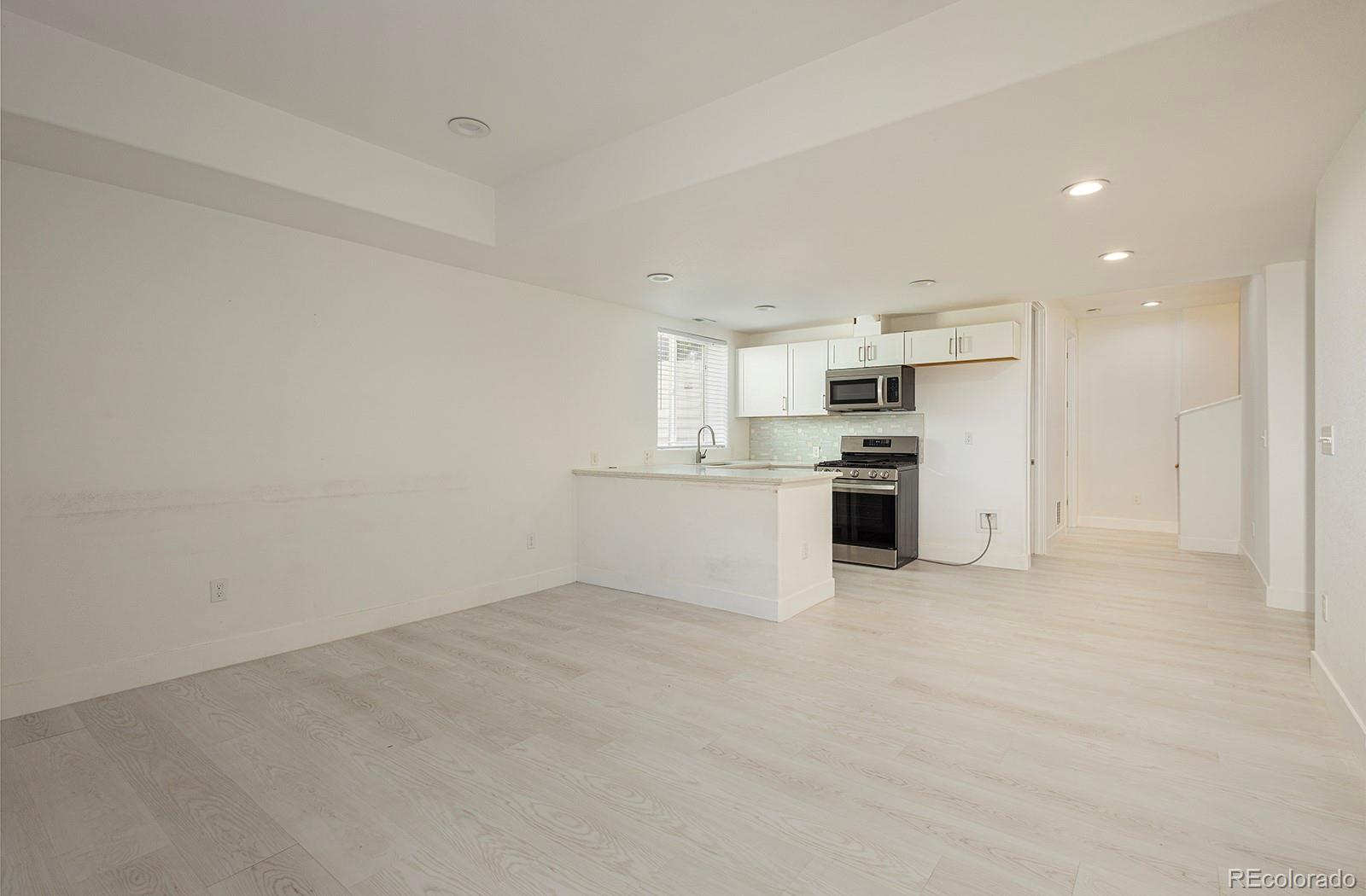 6725 Monterey Pine Loop