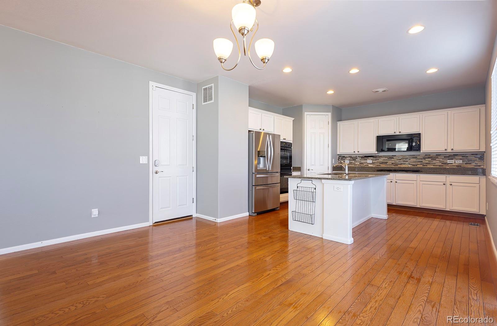 6725 Monterey Pine Loop