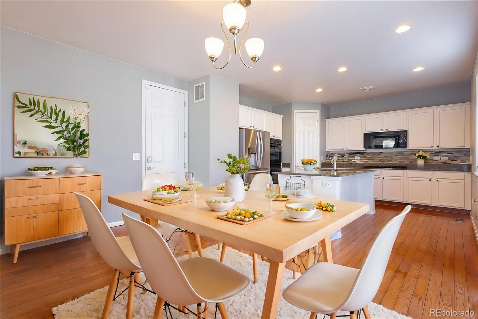 6725 Monterey Pine Loop