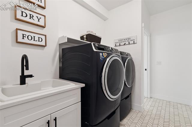 2210 Silver Creek Drive