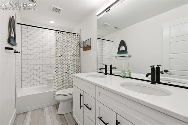 2210 Silver Creek Drive