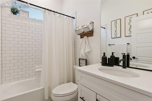 2210 Silver Creek Drive