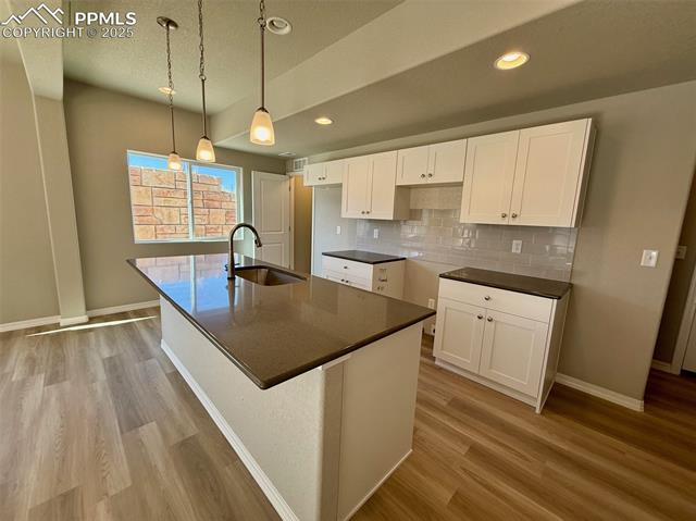 7717 Herard View