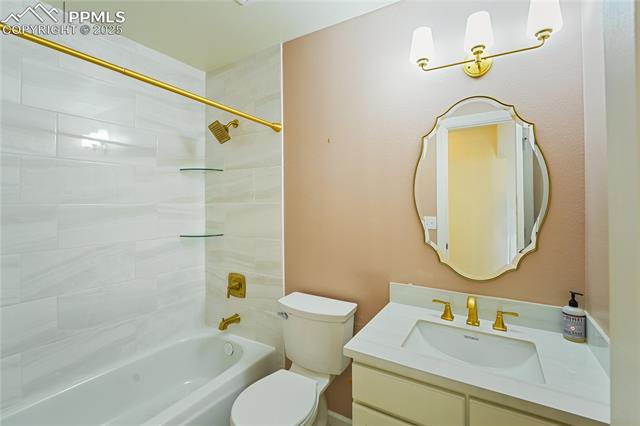 9045 Aldersgate Court