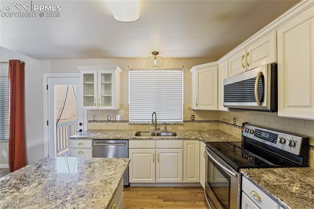 9045 Aldersgate Court