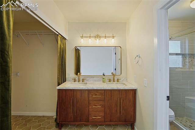 9045 Aldersgate Court