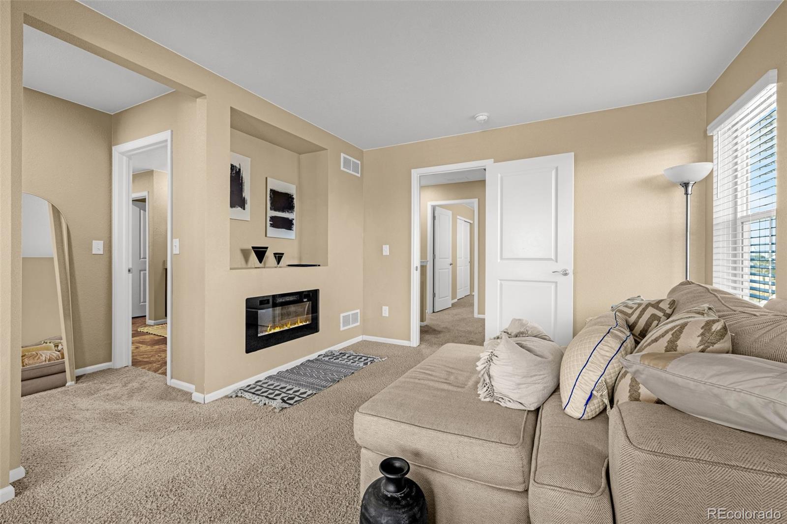 91 S Quantock Street