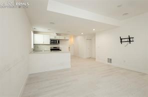 6725 Monterey Pine Loop