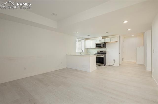 6725 Monterey Pine Loop