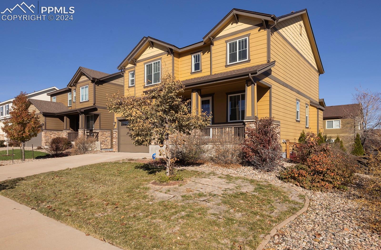 6725 Monterey Pine Loop