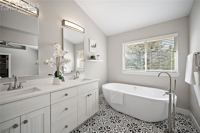 3746 Saint Simons Court