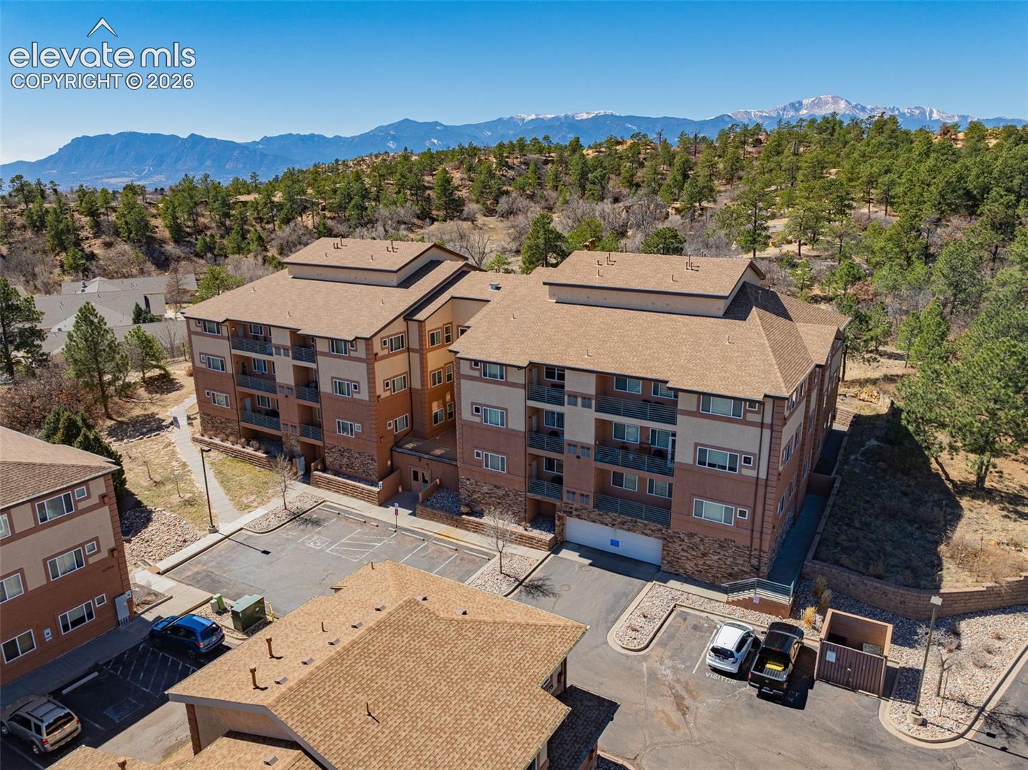 3755 Hartsock Lane Unit: 208