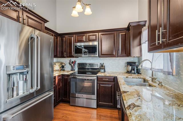 3320 Galleria Terrace