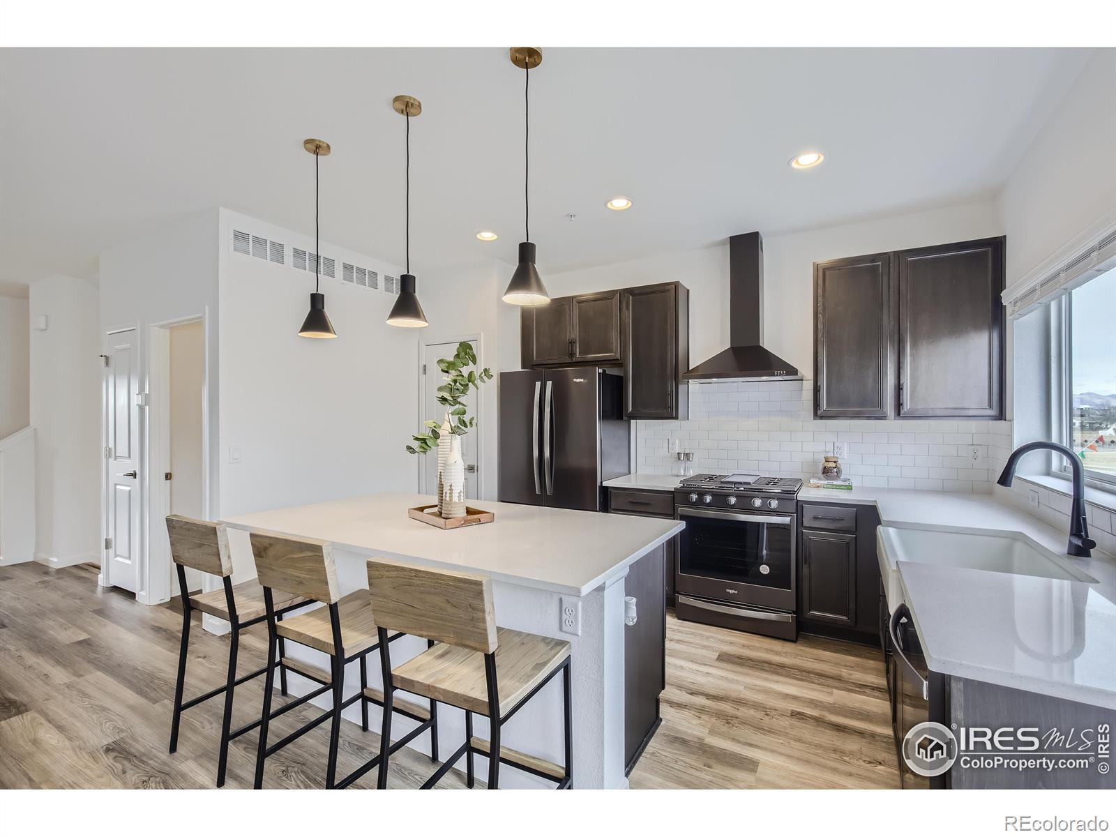 1009 Birdwhistle Lane Unit: 5