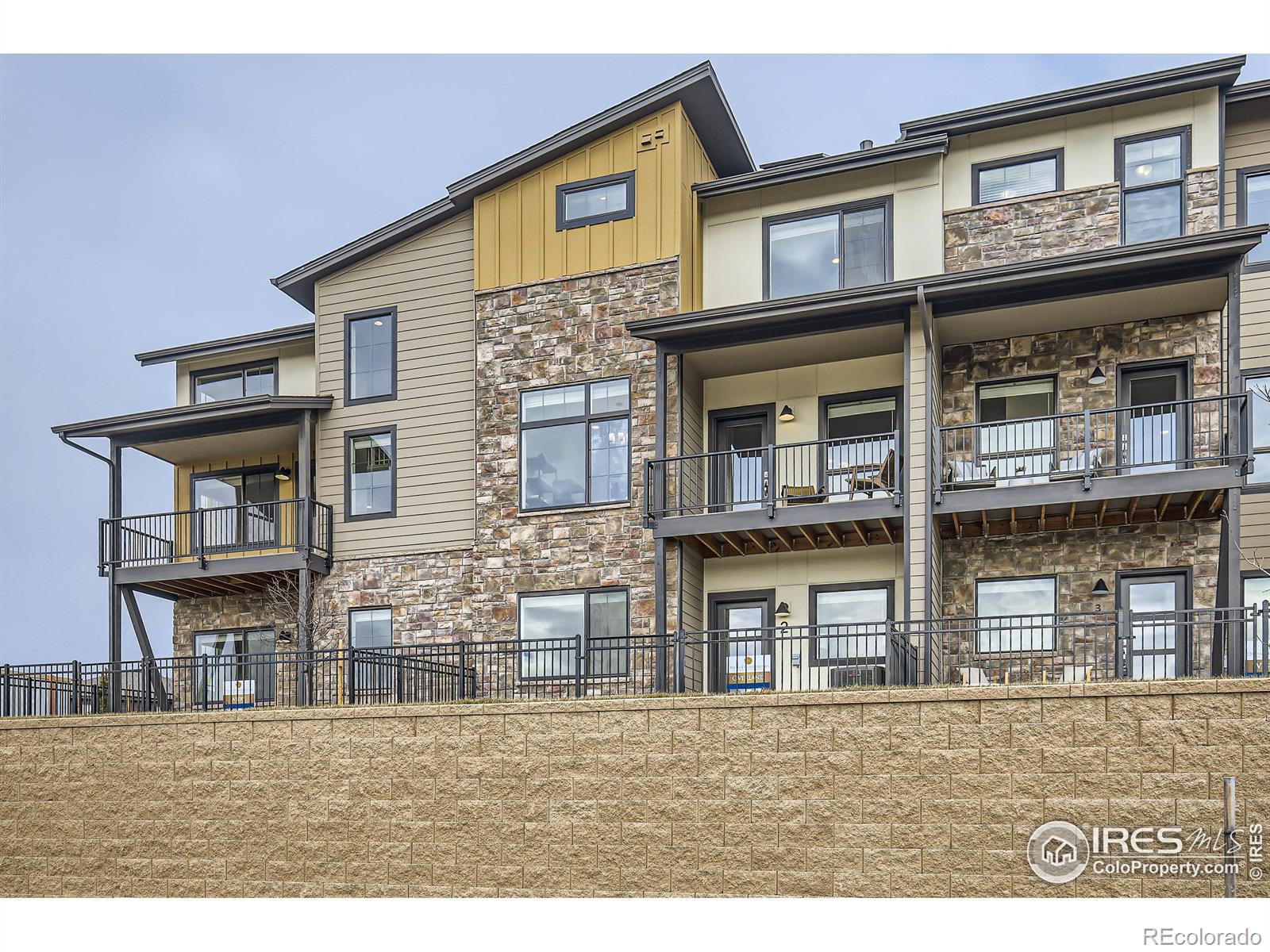 1009 Birdwhistle Lane Unit: 5