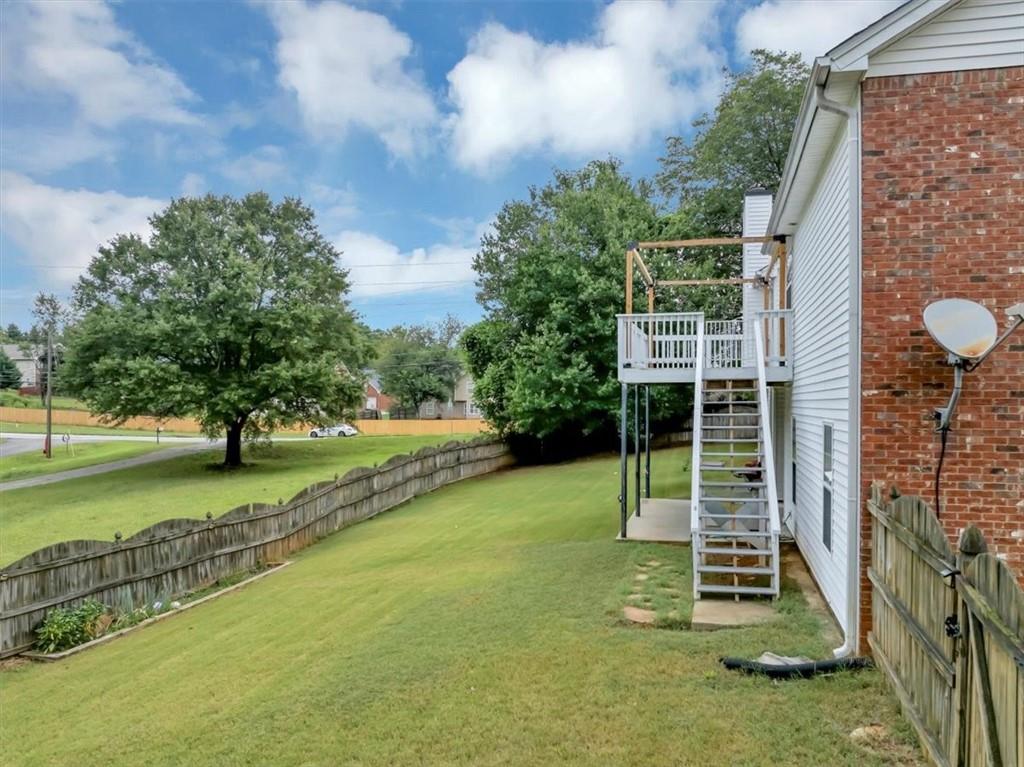 186 April Ridge Lane