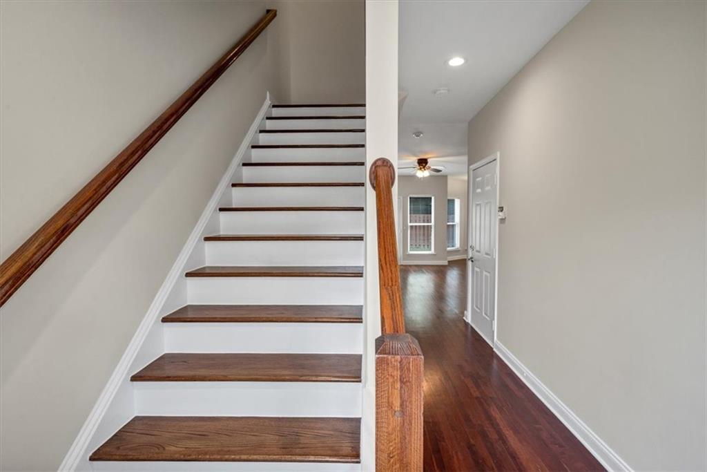 5885 Brookside Oak Circle