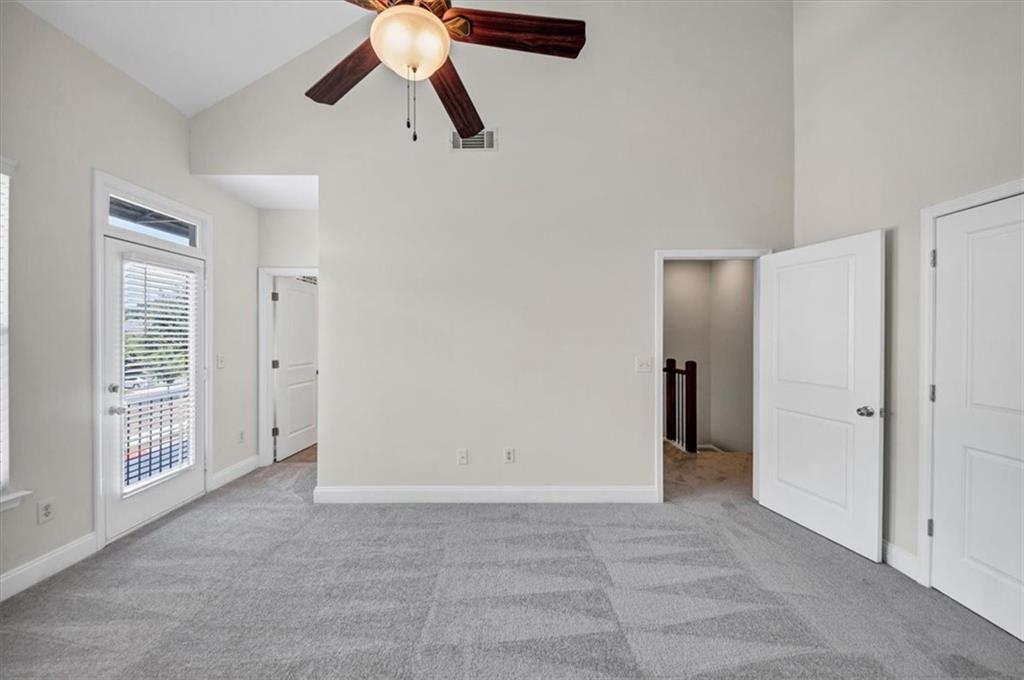 5885 Brookside Oak Circle