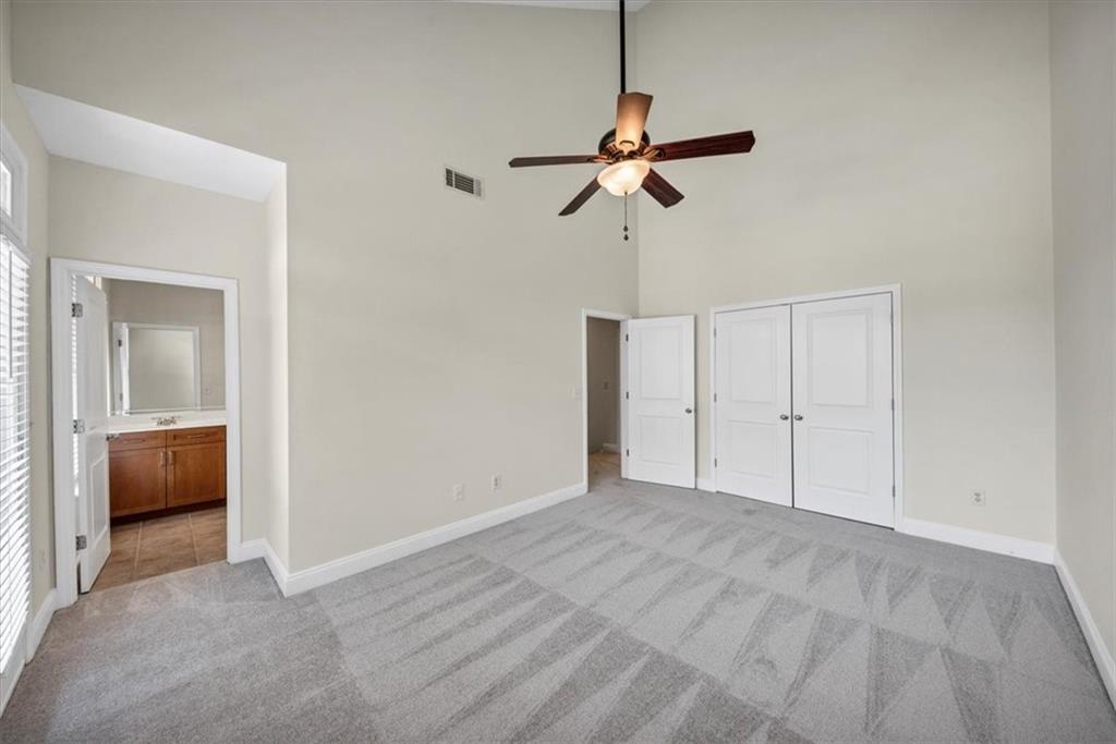 5885 Brookside Oak Circle