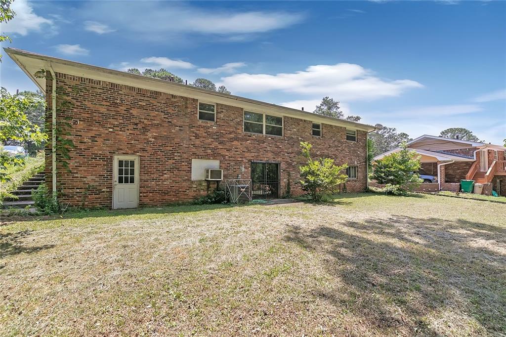 2135 Kilarney Road
