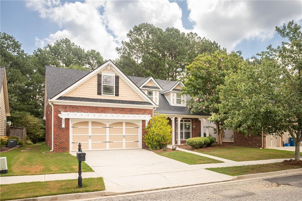 2634 Bay Crest Lane