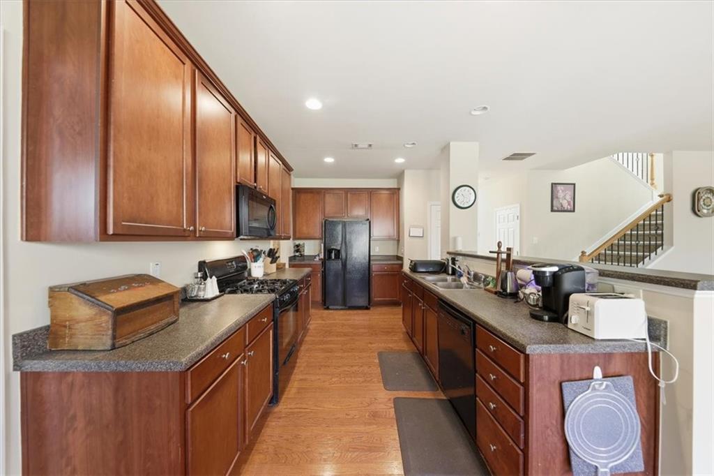 595 Briarhurst Court